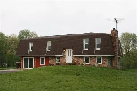 8600 Huttenlocker, Munith, MI 49259 photo 1