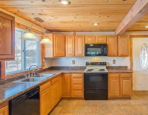 3739 E Michigan, Jackson, MI 49202 photo 8
