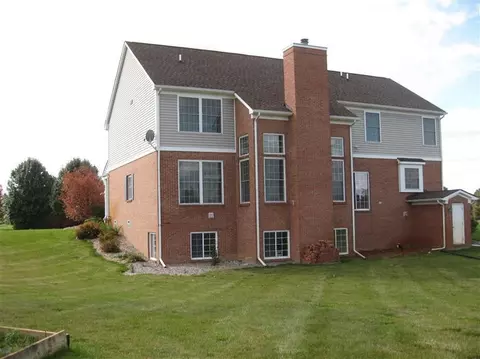 552 Darwin, Saline, MI 48176 photo 4