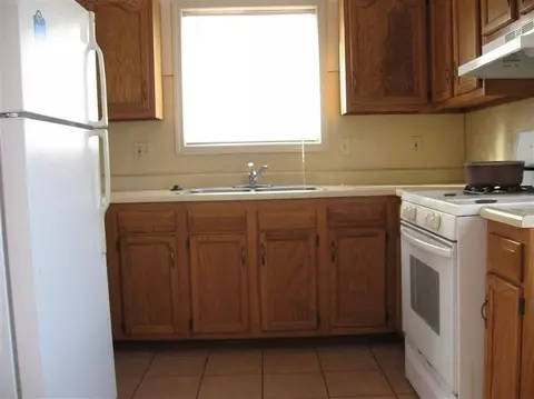 11355 Delano, Romulus, MI 48174 photo 4