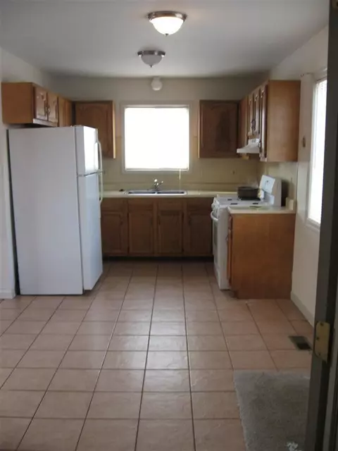11355 Delano, Romulus, MI 48174 photo 3