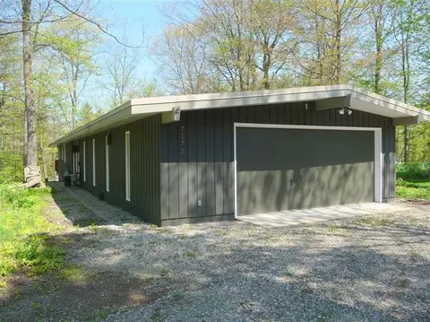 7172 Glencoe Dr, Gregory, MI 48137 photo 33