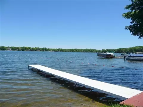 7172 Glencoe Dr, Gregory, MI 48137 photo 8