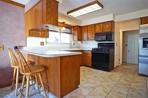 7081 Epping Dr, Canton, MI 48187 photo 6