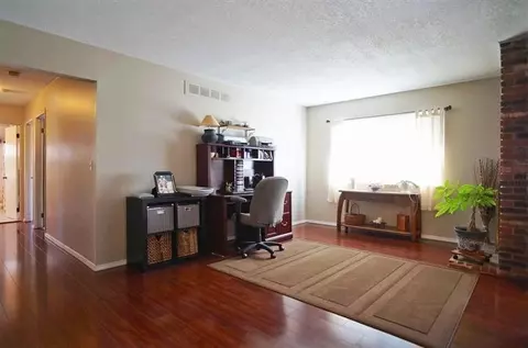 7081 Epping Dr, Canton, MI 48187 photo 9