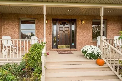 982 Marshall Ct, Dexter, MI 48130 photo 2