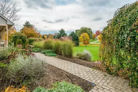 982 Marshall Ct, Dexter, MI 48130 photo 4