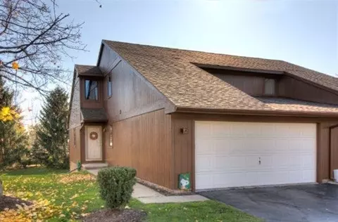 514 Echo Ct, Saline, MI 48176 photo 1