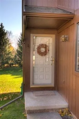 514 Echo Ct, Saline, MI 48176 photo 8