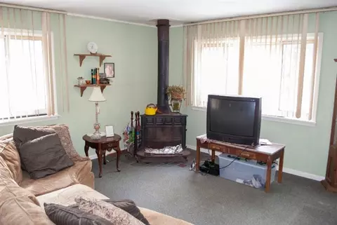 9371 Willow Rd, Willis, MI 48191 photo 3