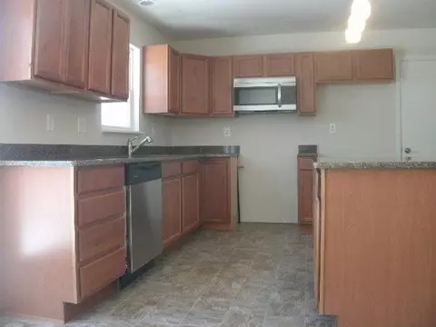 10052 Mckean Rd, Willis, MI 48191 photo 9