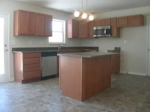 10052 Mckean Rd, Willis, MI 48191 photo 8