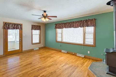 9461 Case Rd, Brooklyn, MI 49230 photo 4