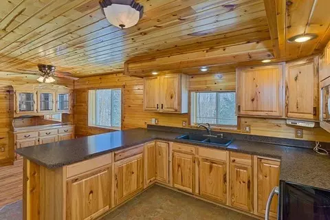 9461 Case Rd, Brooklyn, MI 49230 photo 12
