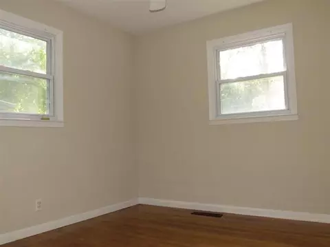 39310 Wabash, Romulus, MI 48174 photo 13
