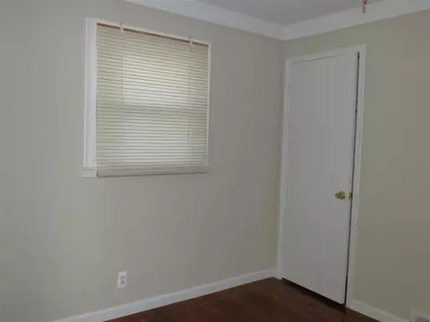39310 Wabash, Romulus, MI 48174 photo 12