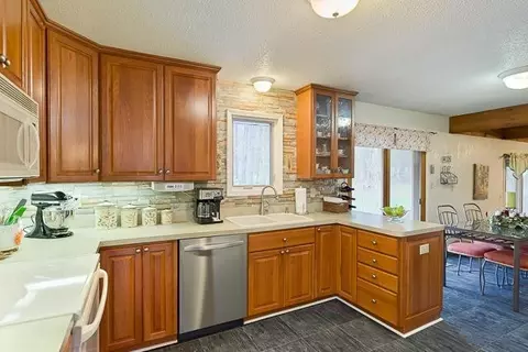 13246 Noah Ct, Gregory, MI 48137 photo 6