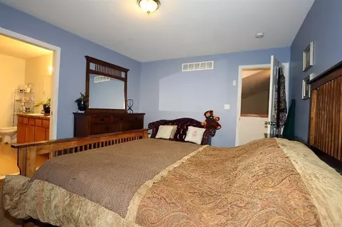33308 Sand Piper Dr, Romulus, MI 48174 photo 30