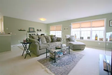 3043 Barclay Way, Ann Arbor, MI 48105 photo 2