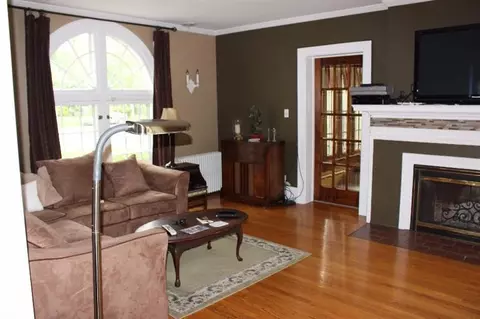 737 Bloomfield Blvd, Jackson, MI 49203 photo 4