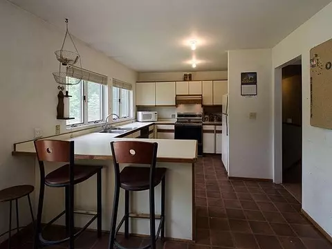 8200 Walsh Rd, Dexter, MI 48130 photo 17