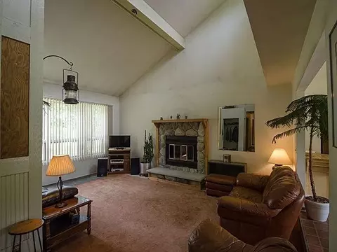 8200 Walsh Rd, Dexter, MI 48130 photo 9