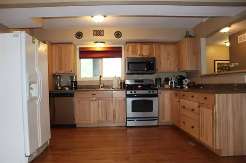 10237 Plank Rd, Maybee, MI 48159 photo 9