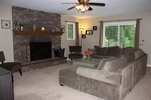 10237 Plank Rd, Maybee, MI 48159 photo 5