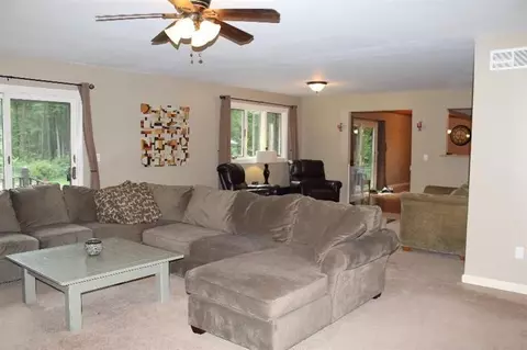 10237 Plank Rd, Maybee, MI 48159 photo 7