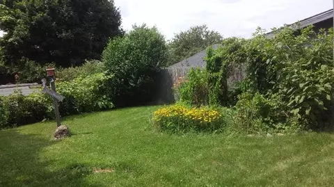 732 Loomis St, Jackson, MI 49202 photo 5