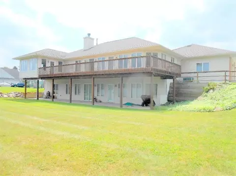 8107 Bunton Rd, Willis, MI 48191 photo 6