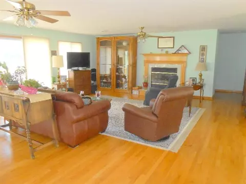 8107 Bunton Rd, Willis, MI 48191 photo 11