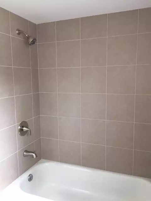 15649 Harrison St, Romulus, MI 48174 photo 12
