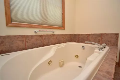 5786 Iosco Mountain Rd, Gregory, MI 48137 photo 27