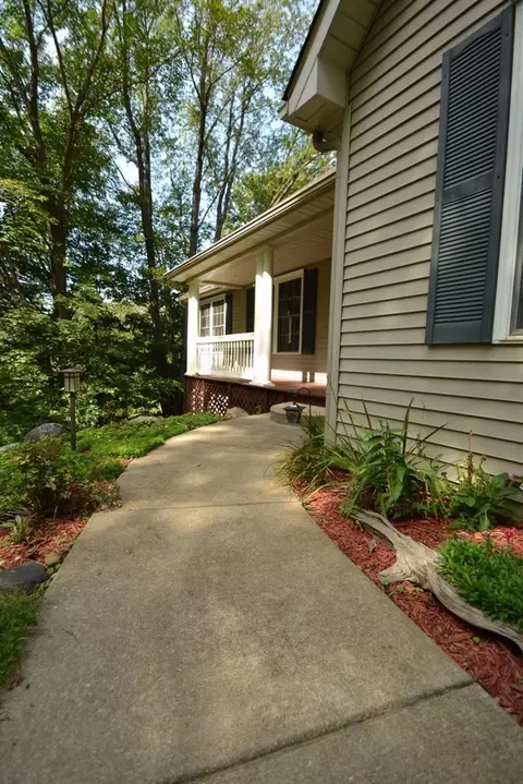 5786 Iosco Mountain Rd, Gregory, MI 48137 photo 47
