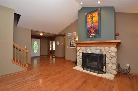 5786 Iosco Mountain Rd, Gregory, MI 48137 photo 5