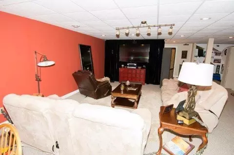5630 Crest Ct, Dexter, MI 48130 photo 41