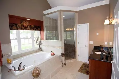 5630 Crest Ct, Dexter, MI 48130 photo 11