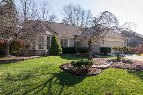 44907 Glengarry Rd, Canton, MI 48188 photo 1