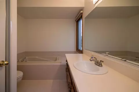 44907 Glengarry Rd, Canton, MI 48188 photo 32