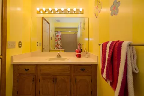 44907 Glengarry Rd, Canton, MI 48188 photo 38