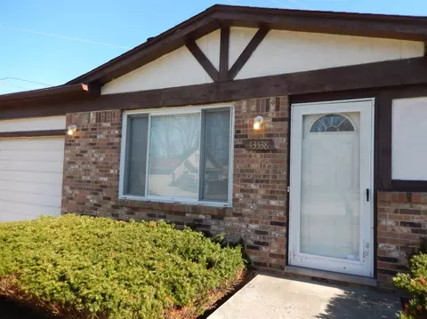 43538 Champlain Ct, Canton, MI 48188 photo 10