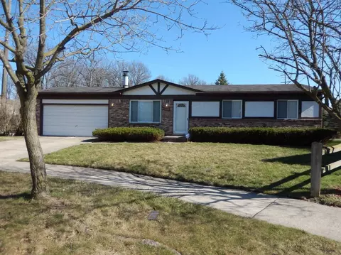 43538 Champlain Ct, Canton, MI 48188 photo 1