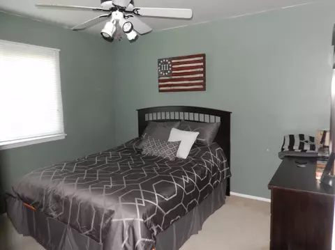 43538 Champlain Ct, Canton, MI 48188 photo 6