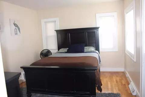 121 Park Ave, Jackson, MI 49203 photo 4