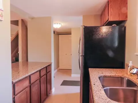402 Hermitage Dr, Tecumseh, MI 49286 photo 5