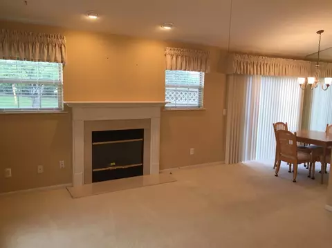 101 Commons Cir, Saline, MI 48176 photo 4