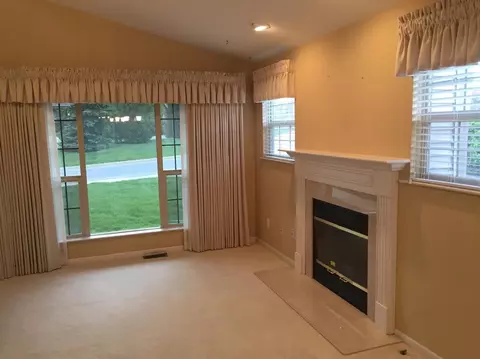 101 Commons Cir, Saline, MI 48176 photo 5