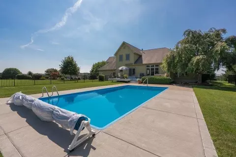 8748 Gross Rd, Dexter, MI 48130 photo 8