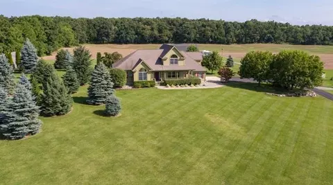 8748 Gross Rd, Dexter, MI 48130 photo 3